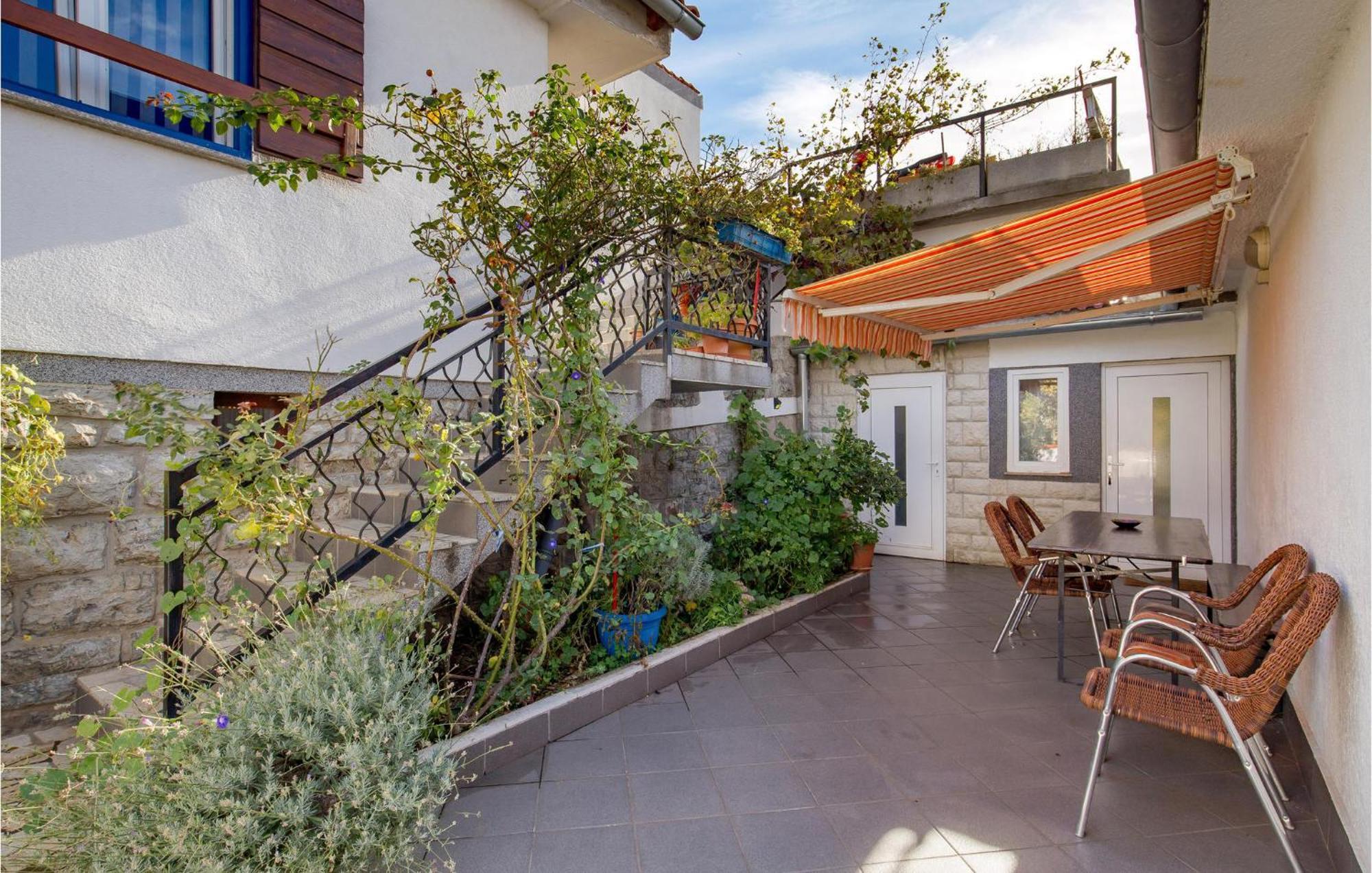 Amazing Apartment In Senj With House Sea View Senj (Lika-Senj) Exterior foto